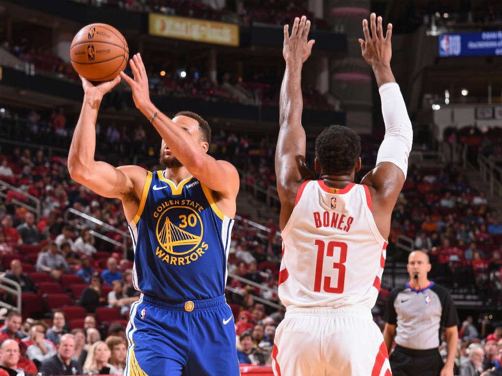 更是无数球 更是无数球